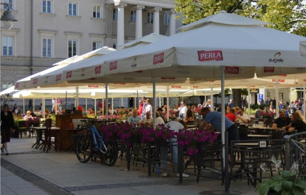 Hotelowe Pokoje Paris -Rynek Centrum- City One Kielce Exteriér fotografie